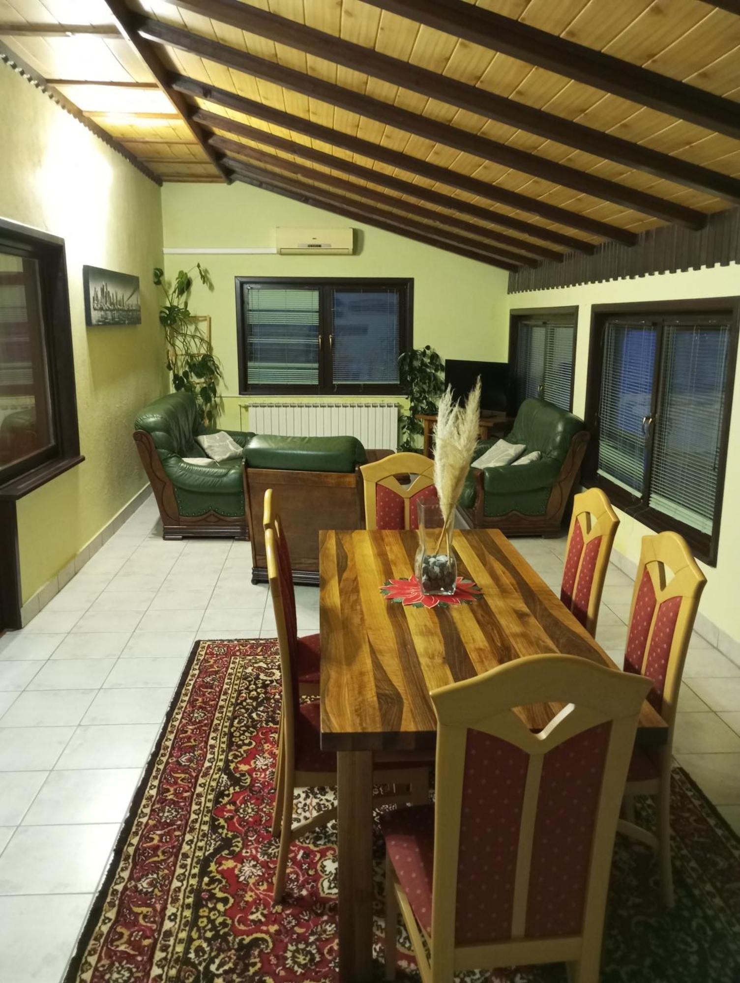 דרז'ניק גראד Guesthouse Pavlicic מראה חיצוני תמונה